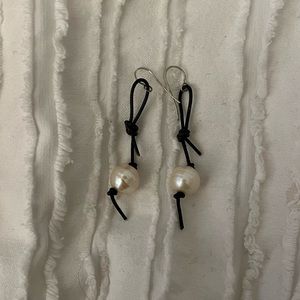 Freshwater Pearl Earrings